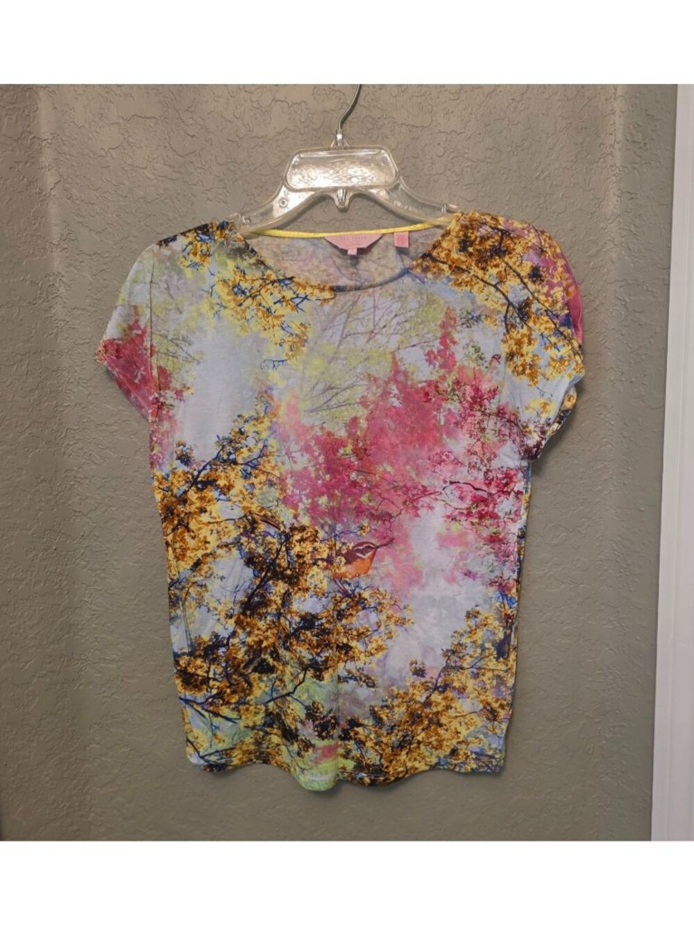 Ted Baker London Ladies Novelty Bird Print Colorful Lightweight Tee Shirt S 4
